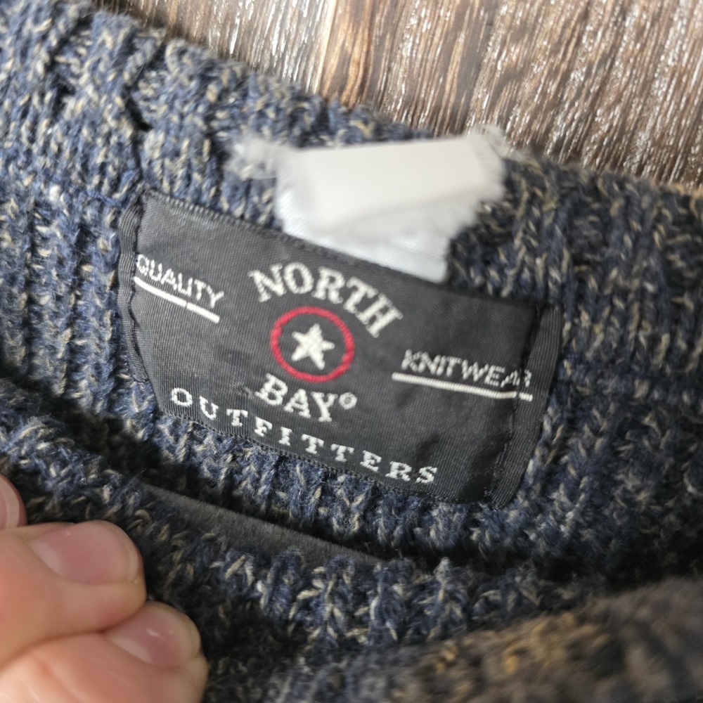 North Bay Outfitters Sweater Adult Size Blue Cable Knit Pull Over Vintage - Picture 7 of 7